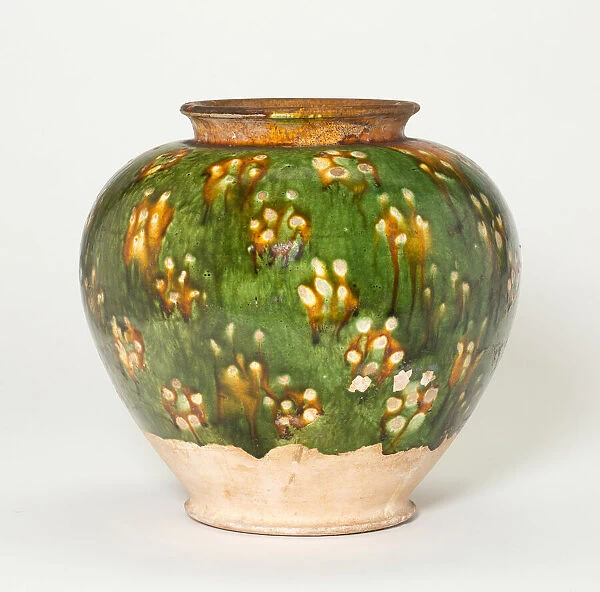 Ovoid Jar with Blossom-Like Spotting, Tang dynasty (618-906), first half of 8th century