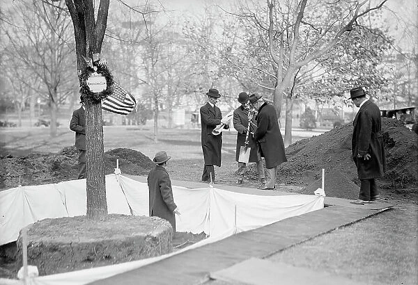 Owen, F.D. Public Buildings And Grounds Custodian of The Flags, Left, Planting Tree, Presid... 1913 Creator: Harris & Ewing. Owen, F.D. Public Buildings And Grounds Custodian of The Flags, Left, Planting Tree, Presid