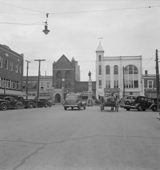 Framed Print : Oxford, Granville County, North Carolina, 1939. Creator: Dorothea Lange Framed Print : Oxford, Granville County, North Carolina, 1939. Creator: Dorothea Lange