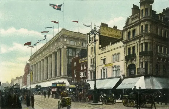 Framed Print : Oxford Street, c1910s. Creator: Eyre & Spottiswoode Framed Print : Oxford Street, c1910s. Creator: Eyre & Spottiswoode
