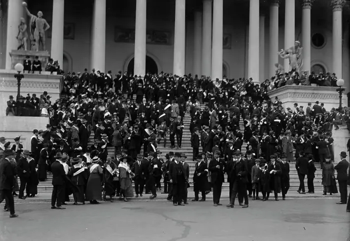 Framed Print : Pacifists On Capitol Steps, 1917. Creator: Harris & Ewing. Pacifists On Capitol Steps, 1917. Creator: Harris & Ewing Framed Print : Pacifists On Capitol Steps, 1917. Creator: Harris & Ewing. Pacifists On Capitol Steps, 1917. Creator: Harris & Ewing