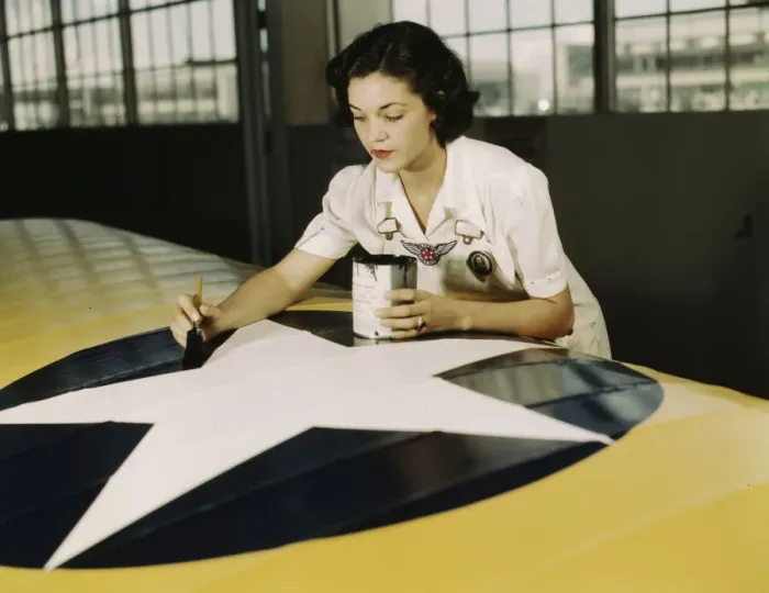 Framed Print : Painting the American insignia on airplane wings is a job... Air Base, Corpus Christi, Texas, 1942. Creator: Howard Hollem Framed Print : Painting the American insignia on airplane wings is a job... Air Base, Corpus Christi, Texas, 1942. Creator: Howard Hollem