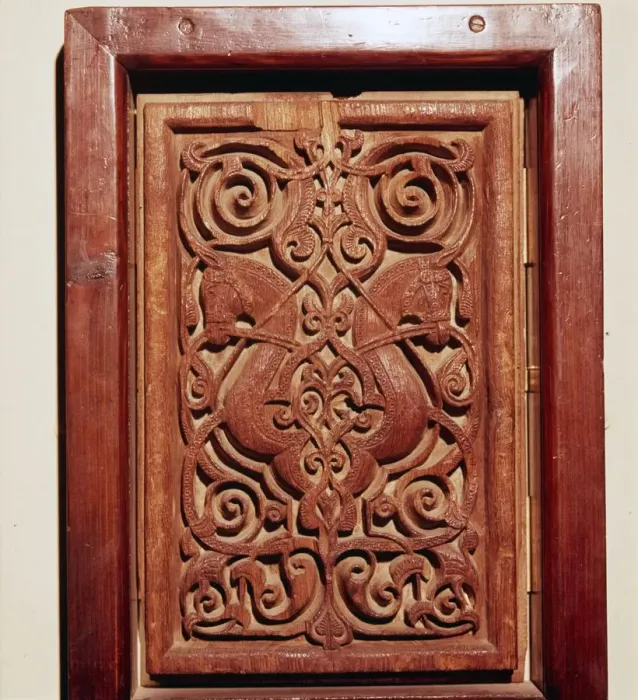 Framed Print : Pair of horses heads on Teak Door-Panel, Egypt, Fatimid Period, 11th century Framed Print : Pair of horses heads on Teak Door-Panel, Egypt, Fatimid Period, 11th century