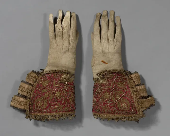 Framed Print : Pair of Mens Gloves, England, 1600 / 50. Creator: Unknown Framed Print : Pair of Mens Gloves, England, 1600 / 50. Creator: Unknown