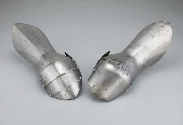 Framed Print : Pair of Mitten Gauntlets, Italy, c. 1480 and 19th century in 15th century style Framed Print : Pair of Mitten Gauntlets, Italy, c. 1480 and 19th century in 15th century style