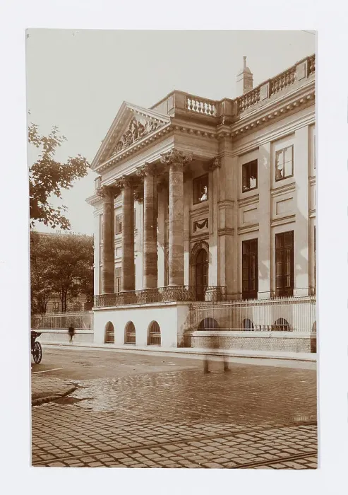 Framed Print : The Palais Rasumofsky in Vienna, c 1900. Creator: Photo studio C. Angerer & Göschl Framed Print : The Palais Rasumofsky in Vienna, c 1900. Creator: Photo studio C. Angerer & Göschl