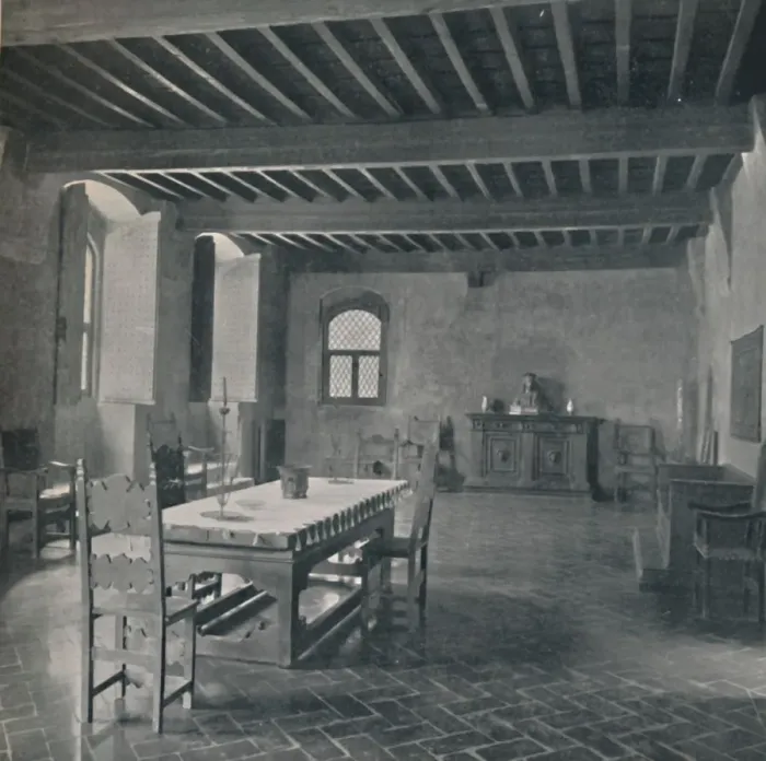 Framed Print : Palazzo Davanzati, Main room on Third Floor, 1928 Framed Print : Palazzo Davanzati, Main room on Third Floor, 1928