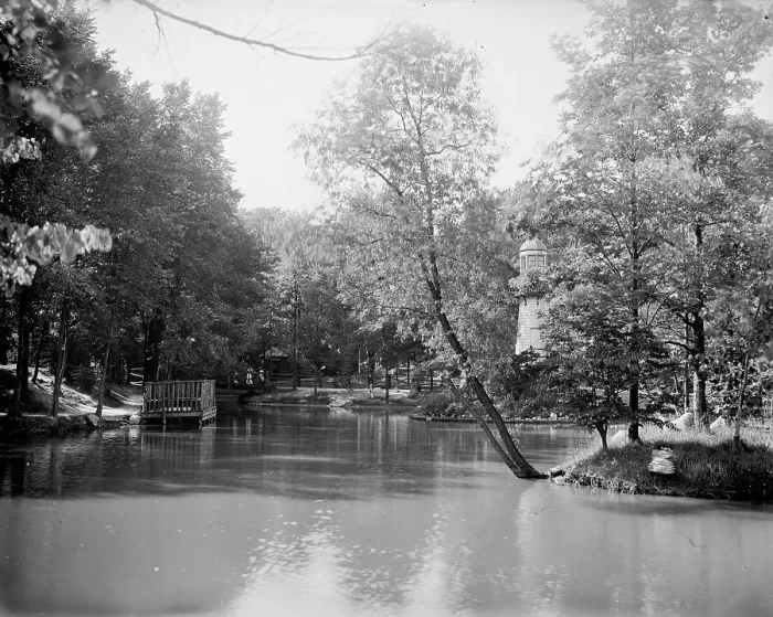 Framed Print : Palmer Park, Detroit, Mich. between 1900 and 1920. Creator: Unknown Framed Print : Palmer Park, Detroit, Mich. between 1900 and 1920. Creator: Unknown