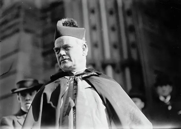 Framed Print : Pan American Mass - Mons. William T. Russell, Pastor, St. Patrick's Church, 1912. Creator: Harris & Ewing. Pan American Mass - Mons. William T. Russell, Pastor, St. Patrick's Church, 1912. Creator: Harris & Ewing Framed Print : Pan American Mass - Mons. William T. Russell, Pastor, St. Patrick's Church, 1912. Creator: Harris & Ewing. Pan American Mass - Mons. William T. Russell, Pastor, St. Patrick's Church, 1912. Creator: Harris & Ewing