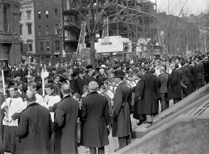 Framed Print : Pan American Mass. - Thanksgiving Day At St. Patrick's. Choir, 1912. Creator: Harris & Ewing. Pan American Mass. - Thanksgiving Day At St. Patrick's. Choir, 1912. Creator: Harris & Ewing