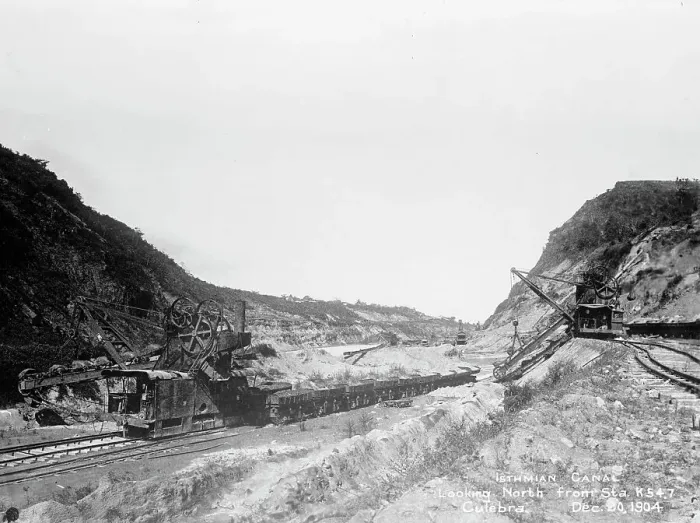 Framed Print : Panama Canal, 1904. Creator: Harris & Ewing. Panama Canal, 1904. Creator: Harris & Ewing Framed Print : Panama Canal, 1904. Creator: Harris & Ewing. Panama Canal, 1904. Creator: Harris & Ewing
