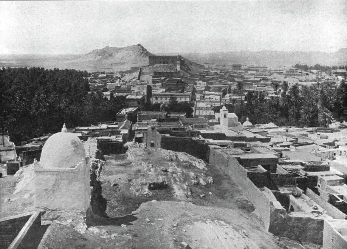 Framed Print : Panorama de Laghouat; Afrique du nord, 1914. Creator: Unknown Framed Print : Panorama de Laghouat; Afrique du nord, 1914. Creator: Unknown