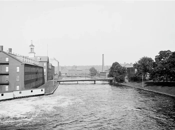 Framed Print : Paper mills, Holyoke, Mass. between 1900 and 1906. Creator: Unknown