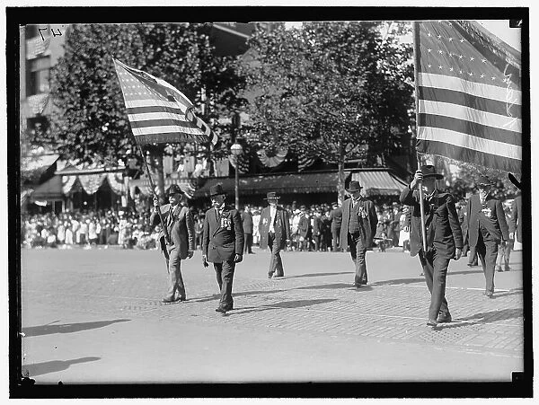 Parade On Pennsylvania Ave. Kan, between 1910 and 1921. Creator: Harris & Ewing. Parade On Pennsylvania Ave. Kan, between 1910 and 1921. Creator: Harris & Ewing