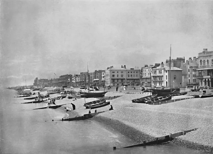 Framed Print : The Parade, Worthing, c1896. Artist: William James Gardiner Framed Print : The Parade, Worthing, c1896. Artist: William James Gardiner