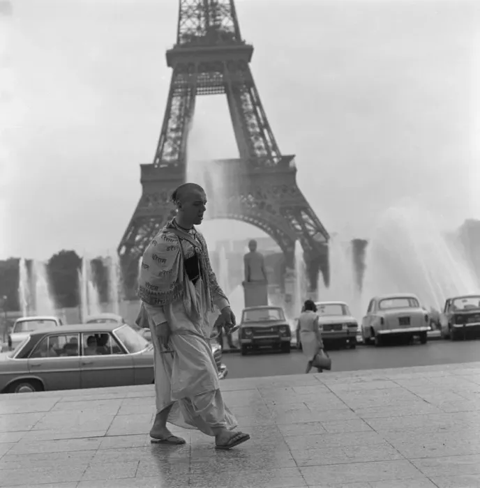 Framed Print : Paris, France, c1965-1975(?) Framed Print : Paris, France, c1965-1975(?)