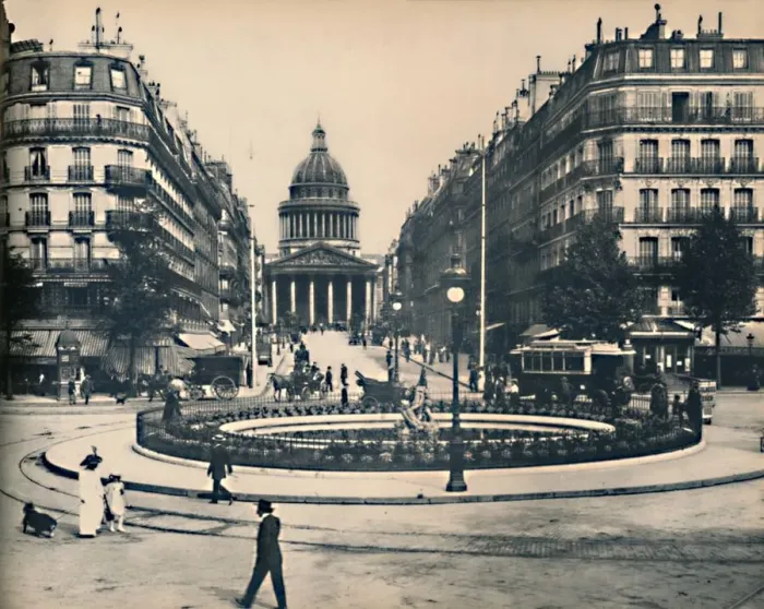 Framed Print : Paris. - La Rue Soufflot Et Le Pantheon. - ND, c1910. Creator: Unknown Framed Print : Paris. - La Rue Soufflot Et Le Pantheon. - ND, c1910. Creator: Unknown