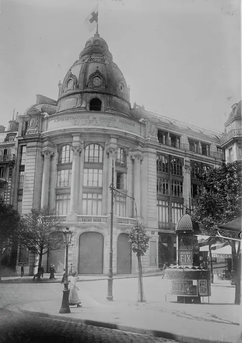 Framed Print : Paris, shop now a hospital, 1914. Creator: Bain News Service Framed Print : Paris, shop now a hospital, 1914. Creator: Bain News Service