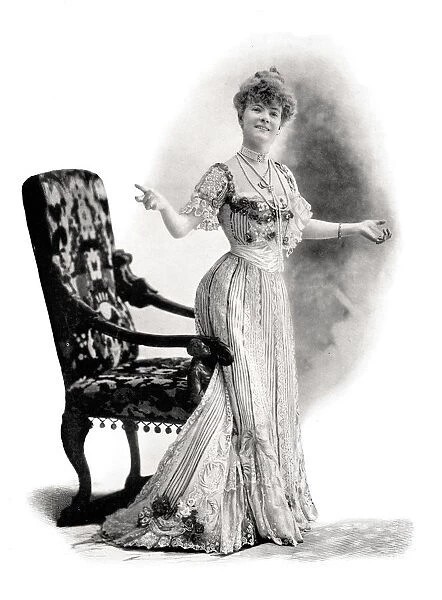 A Parisian Actress, Mademoiselle Charlotte Wiehe, 1901. Artist: Charles Reutlinger