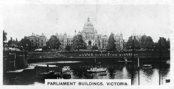Framed Print : Parliament Buildings, Victoria, British Columbia, Canada, c1920s Framed Print : Parliament Buildings, Victoria, British Columbia, Canada, c1920s