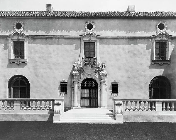 Pasadena, California, Mrs. Herbert Coppell home - view of doorway and entrance, 1917. Creator: Frances Benjamin Johnston