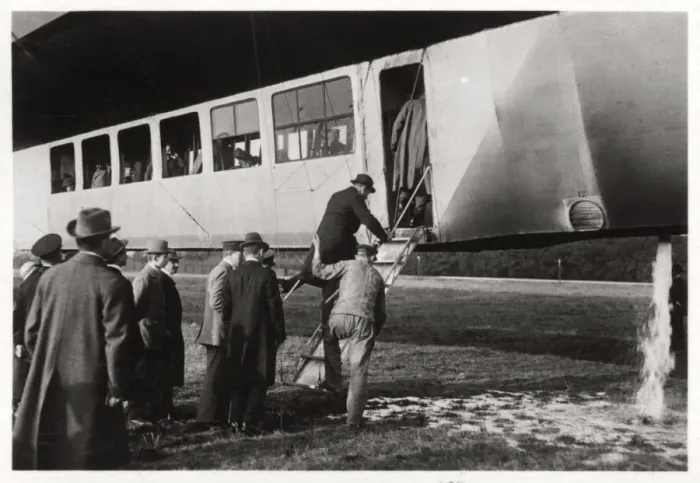 Framed Print : Passengers boarding Zeppelin LZ 11 Viktoria Luise, c1912-1914 (1933) Framed Print : Passengers boarding Zeppelin LZ 11 Viktoria Luise, c1912-1914 (1933)