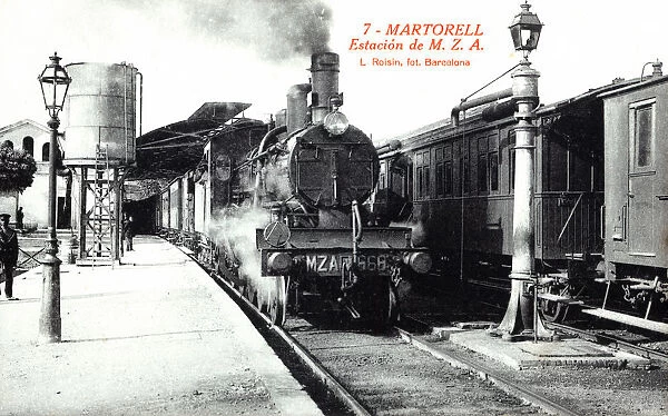 Passengers train in the Martorell station, 1910