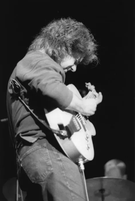 Framed Print : Pat Metheny, Cambridge Corn Exchange, Cambridgeshire, 2000. Creator: Brian Foskett Framed Print : Pat Metheny, Cambridge Corn Exchange, Cambridgeshire, 2000. Creator: Brian Foskett