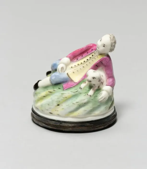 Framed Print : Patch Box, Mennecy, c. 1750. Creator: Mennecy Porcelain Factory Framed Print : Patch Box, Mennecy, c. 1750. Creator: Mennecy Porcelain Factory