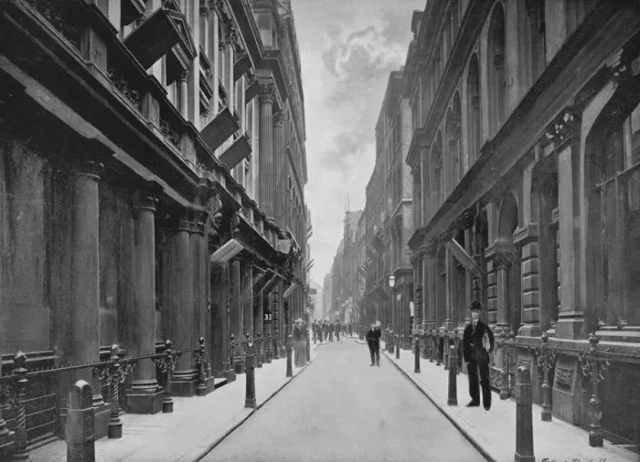 Framed Print : Paternoster Row, City of London, 1911 Framed Print : Paternoster Row, City of London, 1911