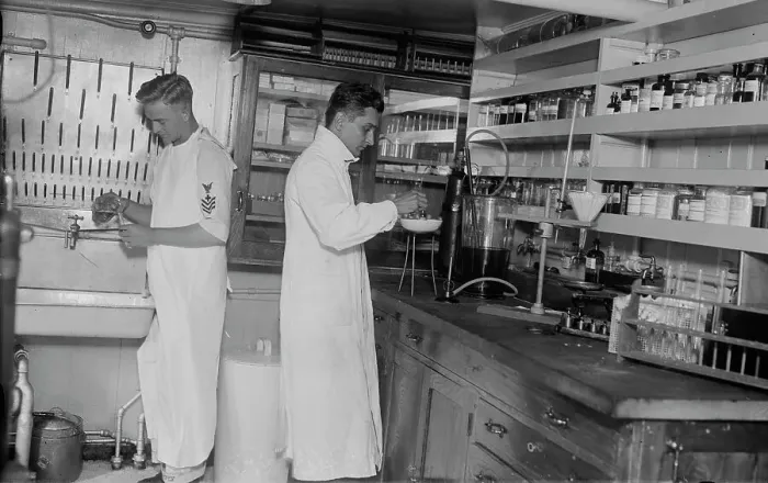 Framed Print : Pathological laboratory - COMFORT, between c1915 and c1920. Creator: Bain News Service Framed Print : Pathological laboratory - COMFORT, between c1915 and c1920. Creator: Bain News Service