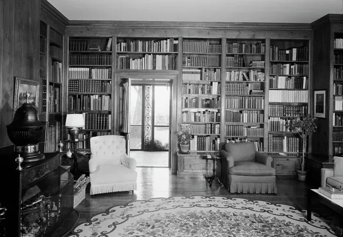 Framed Print : Paul Mellon, residence in Upperville, Virginia, 1947. Creator: Gottscho-Schleisner, Inc Framed Print : Paul Mellon, residence in Upperville, Virginia, 1947. Creator: Gottscho-Schleisner, Inc