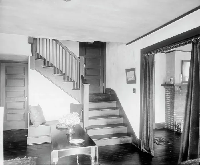 Framed Print : Paul Reynolds residence, stairway, Scarsdale, N.Y. between 1900 and 1915. Creator: William H. Jackson Framed Print : Paul Reynolds residence, stairway, Scarsdale, N.Y. between 1900 and 1915. Creator: William H. Jackson