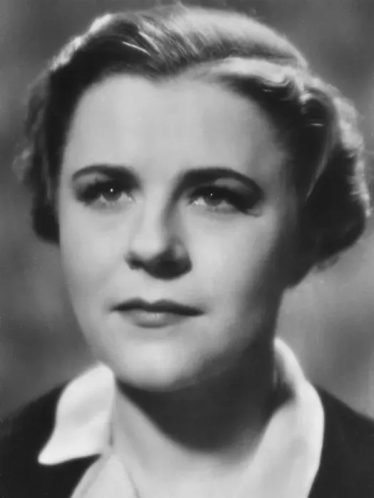Framed Print : Paula Wessely, Austrian actress and film star, 20th century Framed Print : Paula Wessely, Austrian actress and film star, 20th century