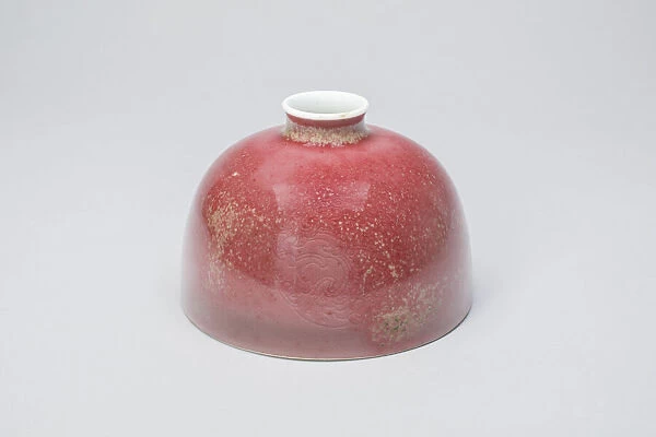 Peachbloom-glazed waterdropper (taibaizun), Qing dynasty, Kangxi reign (1662-1722)