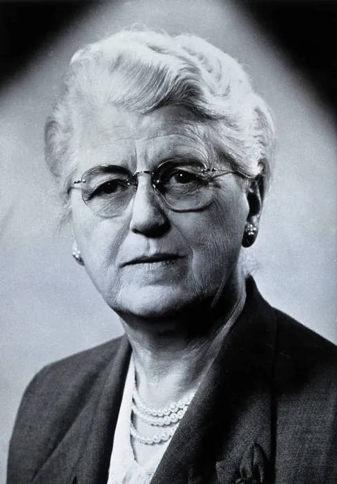 Framed Print : Pearl Kendrick, c1950s. Creator: Unknown Framed Print : Pearl Kendrick, c1950s. Creator: Unknown