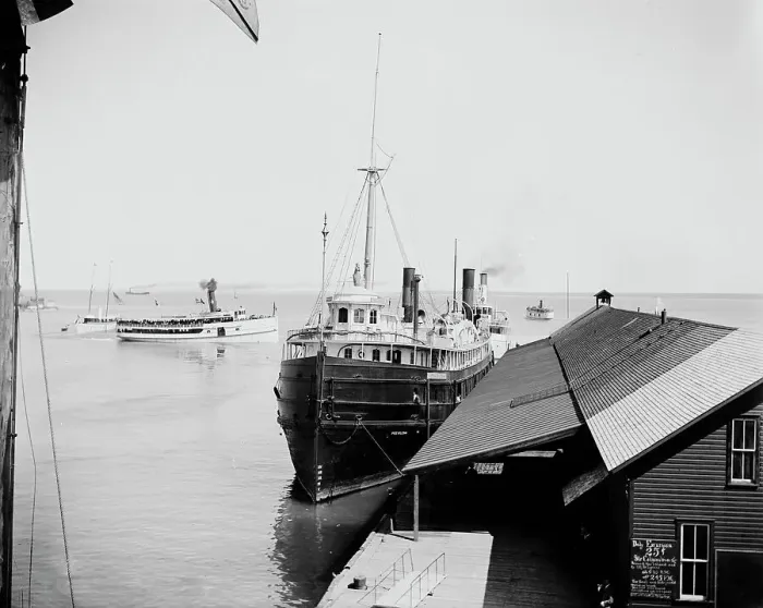 Framed Print : Peerless at Mackinac Island, between 1900 and 1906. Creator: Unknown Framed Print : Peerless at Mackinac Island, between 1900 and 1906. Creator: Unknown