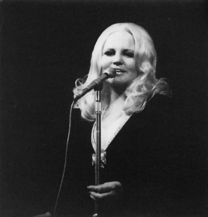 Framed Print : Peggy Lee, Royal Albert Hall, London, 1970. Creator: Brian Foskett Framed Print : Peggy Lee, Royal Albert Hall, London, 1970. Creator: Brian Foskett