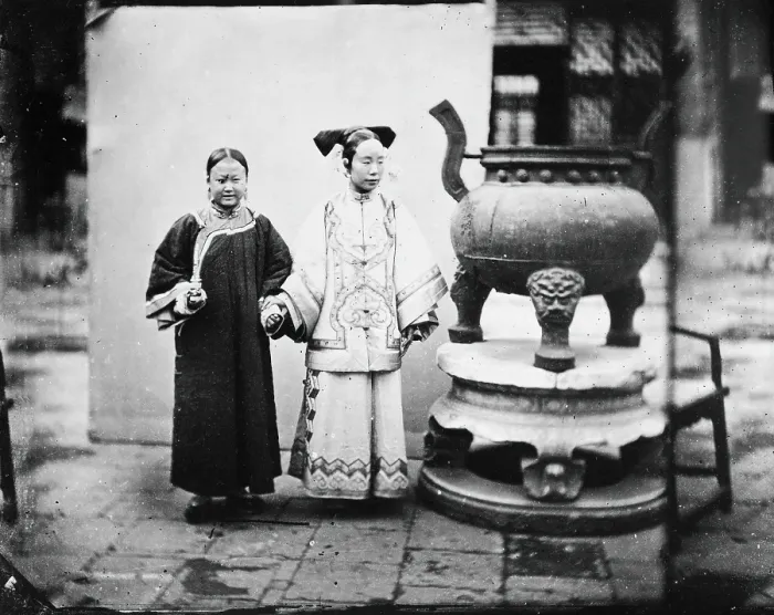 Framed Print : Peking, Pechili province, China, 1981 (from a negative of 1869). Creator: John Thomson Framed Print : Peking, Pechili province, China, 1981 (from a negative of 1869). Creator: John Thomson