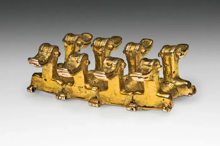 Framed Print : Pendant in the Form of Four Double-Headed Figures with Long Beaks, Possibly Ducks, A. D Framed Print : Pendant in the Form of Four Double-Headed Figures with Long Beaks, Possibly Ducks, A. D