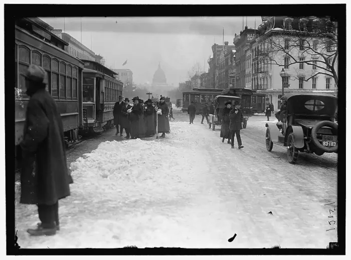 Framed Print : Pennsylvania Ave. with snow, between 1913 and 1918. Creator: Harris & Ewing. Pennsylvania Ave. with snow, between 1913 and 1918. Creator: Harris & Ewing Framed Print : Pennsylvania Ave. with snow, between 1913 and 1918. Creator: Harris & Ewing. Pennsylvania Ave. with snow, between 1913 and 1918. Creator: Harris & Ewing