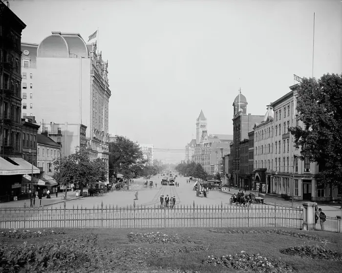 Framed Print : Pennsylvania Avenue, Washington, D.C. between 1900 and 1910. Creator: Unknown Framed Print : Pennsylvania Avenue, Washington, D.C. between 1900 and 1910. Creator: Unknown