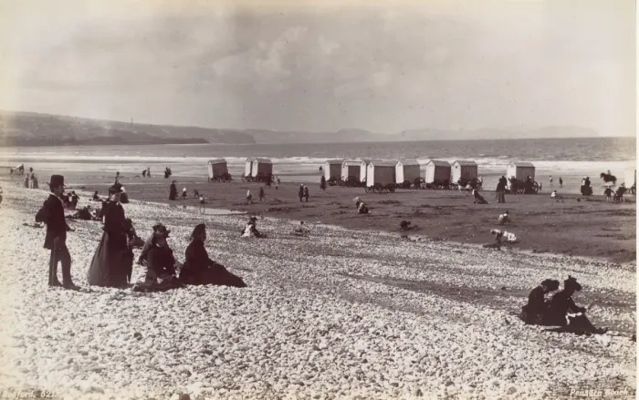 Framed Print : Pensarn Beach, 1870s. Creator: Francis Bedford Framed Print : Pensarn Beach, 1870s. Creator: Francis Bedford