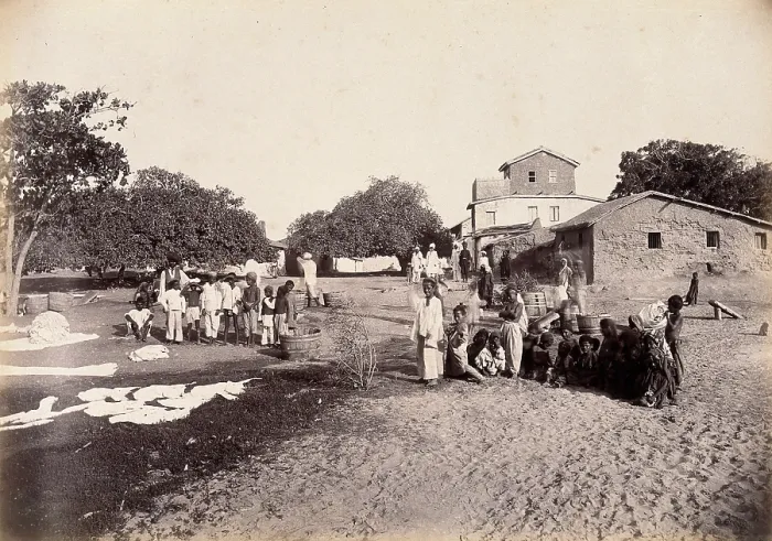 Framed Print : People doing laundry at the dhobi ghat, during bubonic plague outbreak, Karachi, India, 1897. Creator: Unknown Framed Print : People doing laundry at the dhobi ghat, during bubonic plague outbreak, Karachi, India, 1897. Creator: Unknown