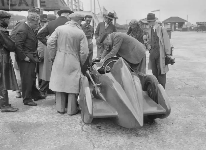 Framed Print : People examining Leon Cushmans Austin 7 racer at Brooklands for a speed record attempt, 1931 Framed Print : People examining Leon Cushmans Austin 7 racer at Brooklands for a speed record attempt, 1931