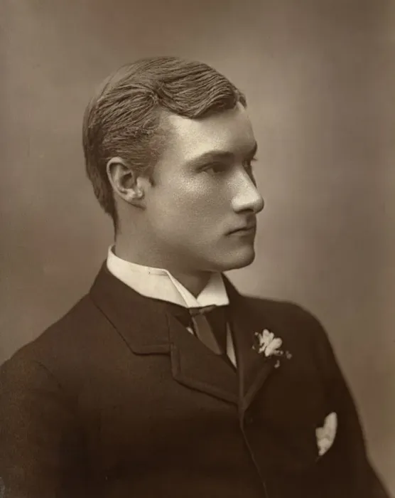 Framed Print : Percy Lynal, British actor, 1887. Artist: Ernest Barraud Framed Print : Percy Lynal, British actor, 1887. Artist: Ernest Barraud