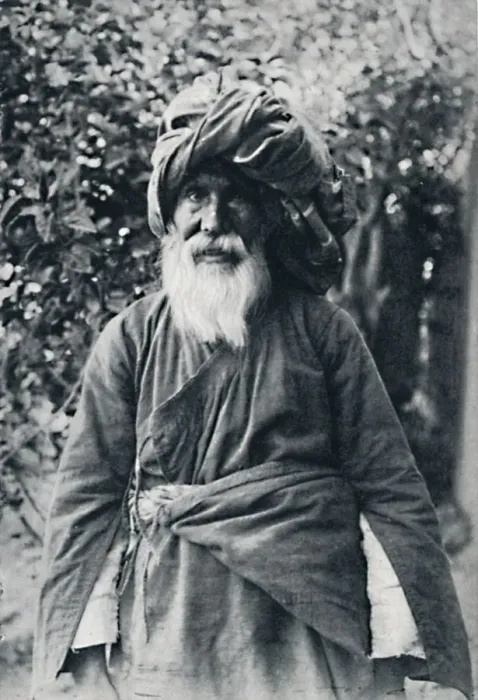 Framed Print : A Persian gardener, 1902. Artist: Herbert R Sykes Framed Print : A Persian gardener, 1902. Artist: Herbert R Sykes