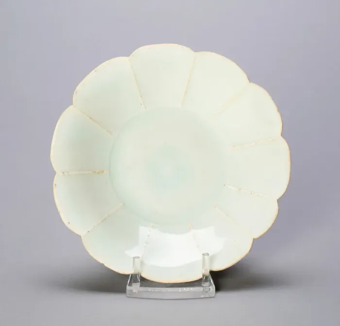 Framed Print : Petal-Lobed Dish, Northern Song dynasty (960-1127). Creator: Unknown Framed Print : Petal-Lobed Dish, Northern Song dynasty (960-1127). Creator: Unknown