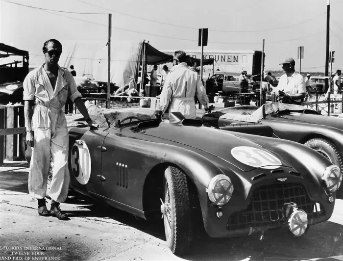 Framed Print : Peter Collins with an Aston Martin, Sebring, Florida, USA, 1950s Framed Print : Peter Collins with an Aston Martin, Sebring, Florida, USA, 1950s