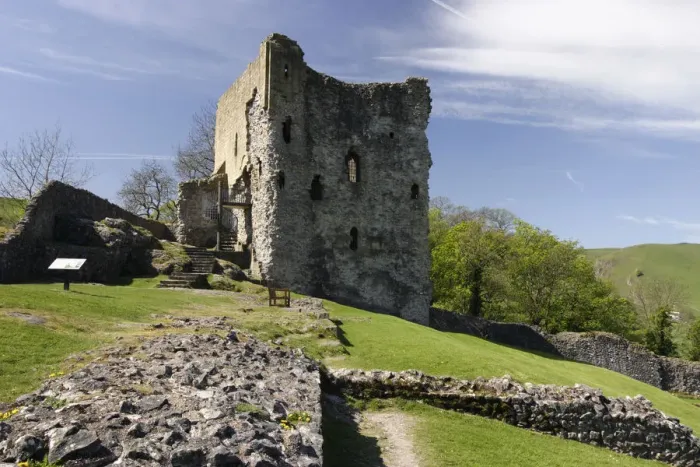 Framed Print : Peveril Castle, Castleton, Derbyshire Framed Print : Peveril Castle, Castleton, Derbyshire